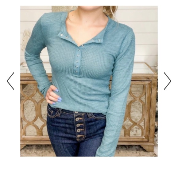 Zenana Snap Button Long Sleeve Henley Top Teal Blue Womens Size Small - Picture 1 of 8